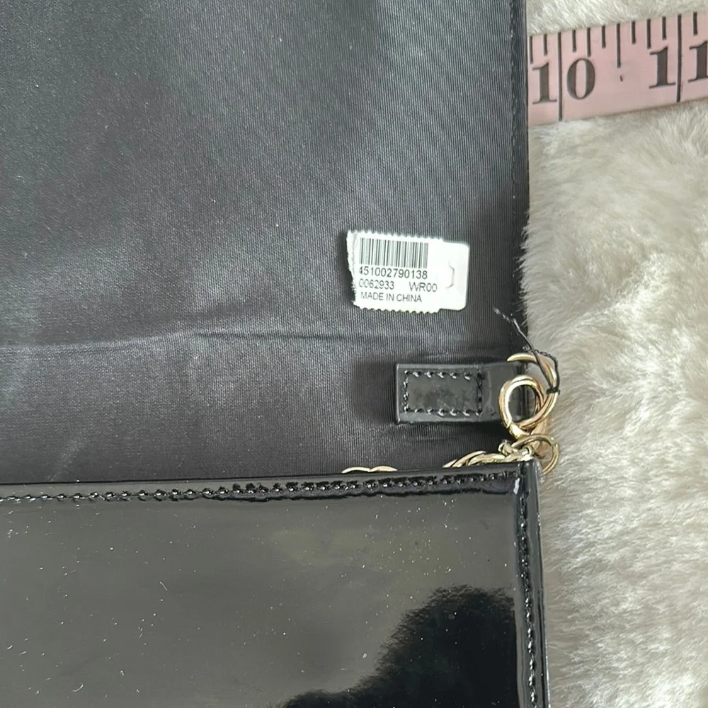 NWT WHBM Animal Print Clutch, Removable Chain - Picture 9 of 11